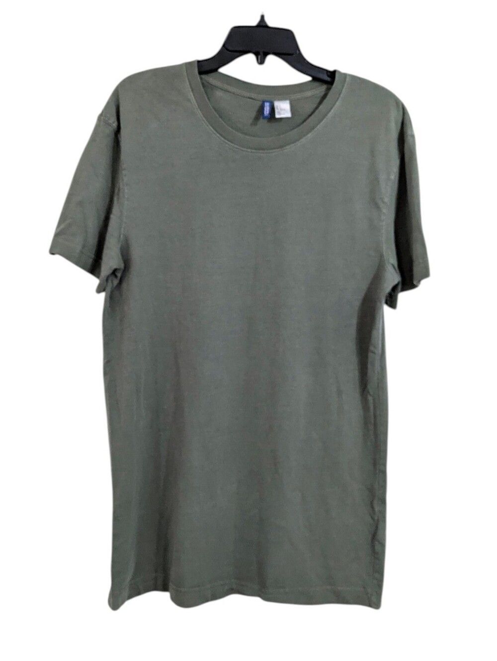 H&M Divided Olive Green T-shirt - Size Small Mens